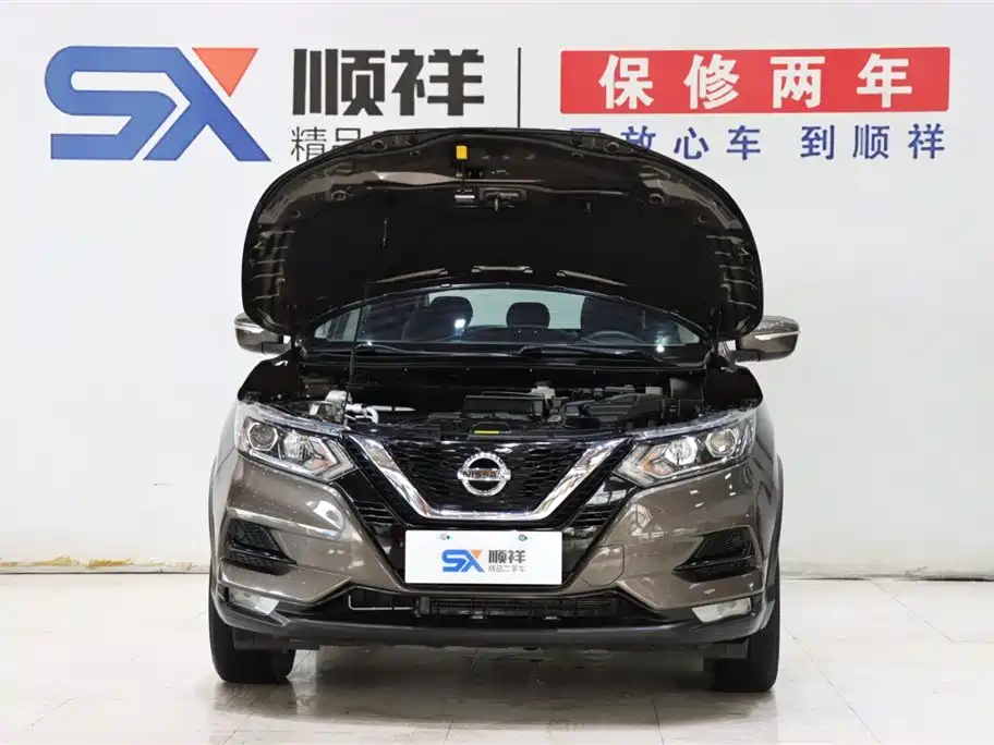 Nissan Qashqai — фото 17