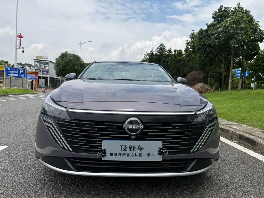 Nissan Teana — фото 2
