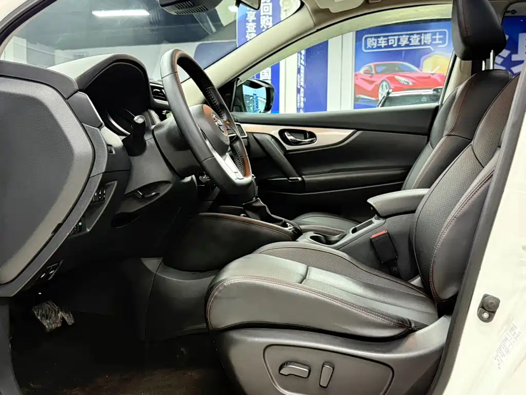 Nissan Qashqai — фото 17