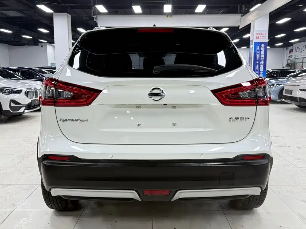 Nissan Qashqai — фото 6