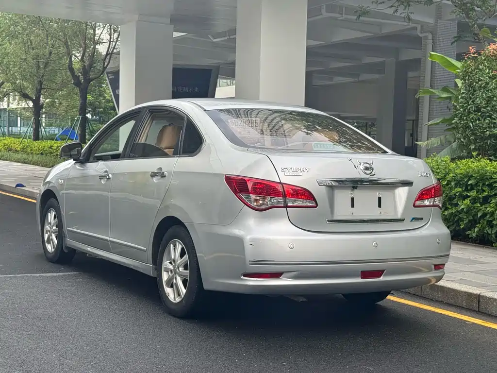 Nissan Sylphy — фото 8