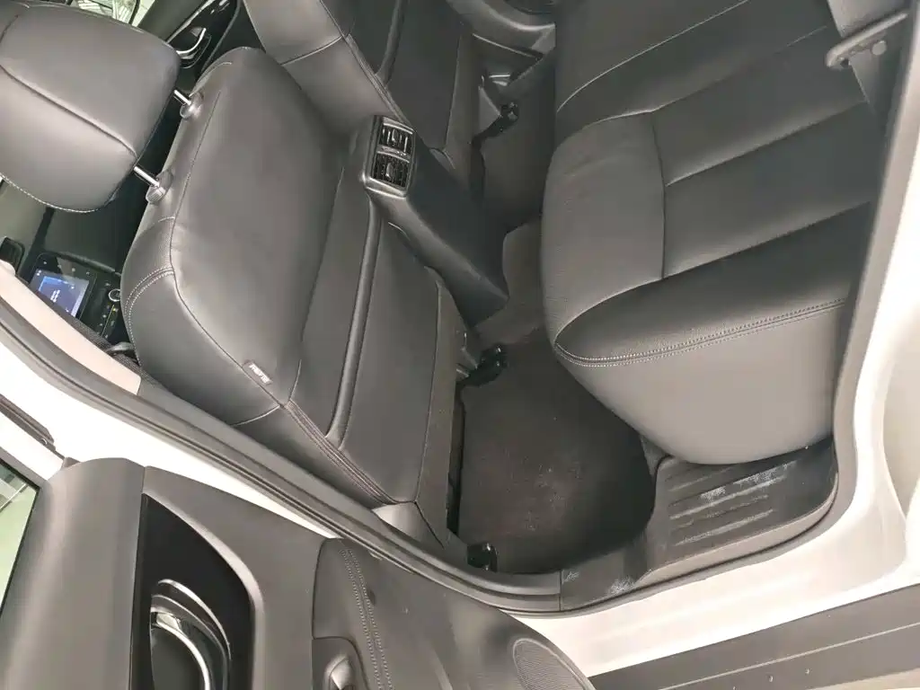 Nissan X-Trail — фото 14