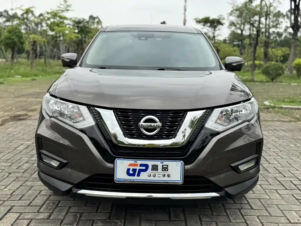 Nissan X-Trail — фото 2