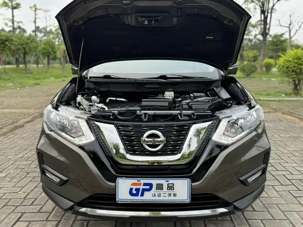 Nissan X-Trail — фото 17