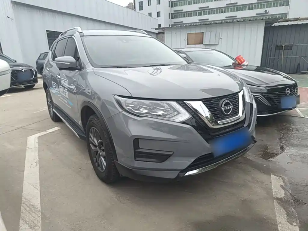 Nissan X-Trail — фото 4