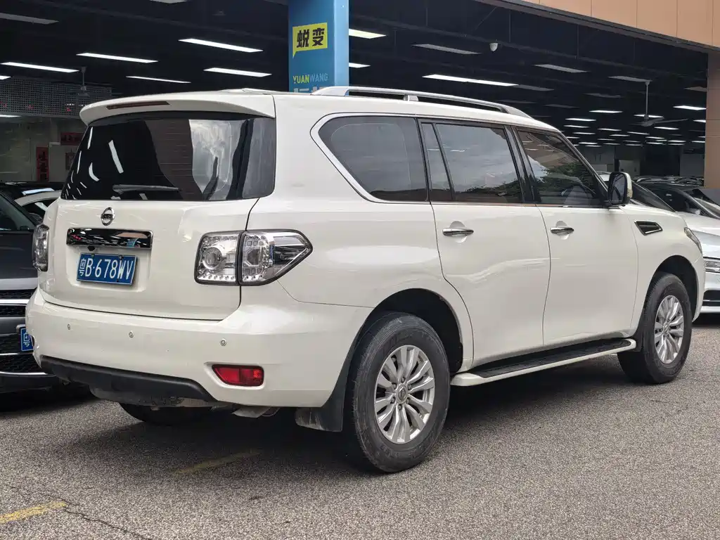 Nissan Patrol — фото 2