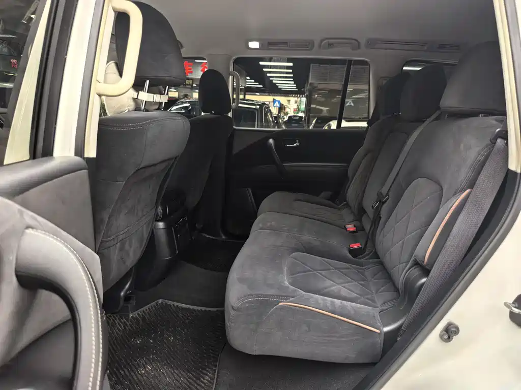Nissan Patrol — фото 18