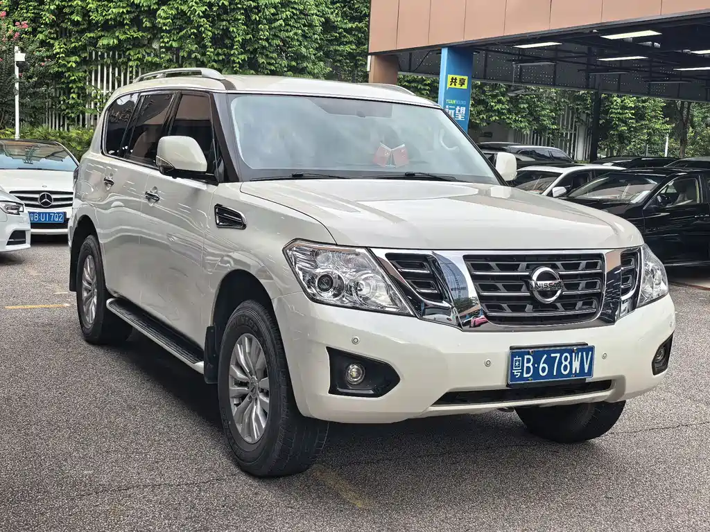 Nissan Patrol — фото 3