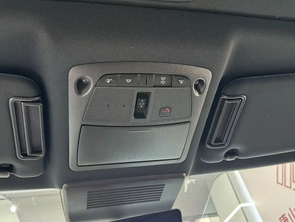 Nissan Patrol — фото 17