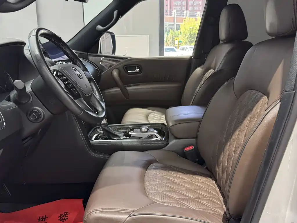 Nissan Patrol — фото 10