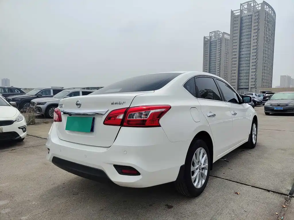 Nissan Sylphy — фото 4