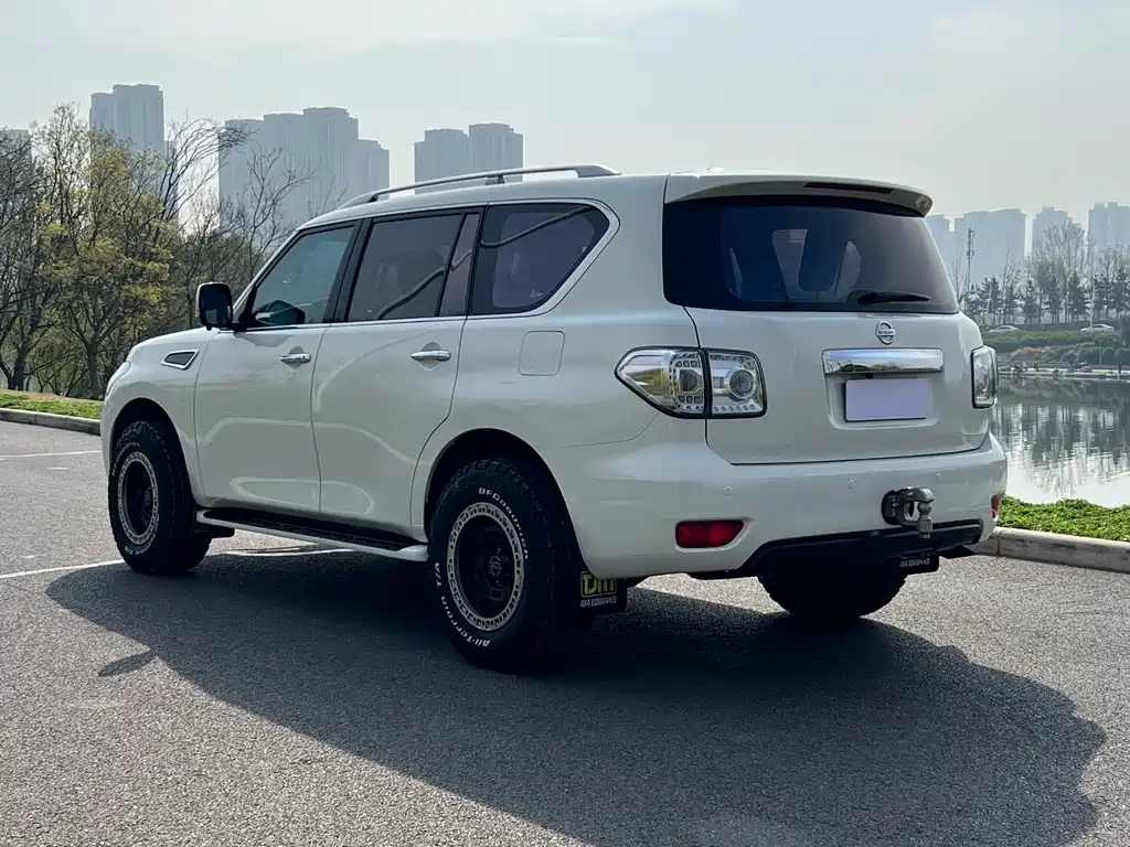 Nissan Patrol — фото 6