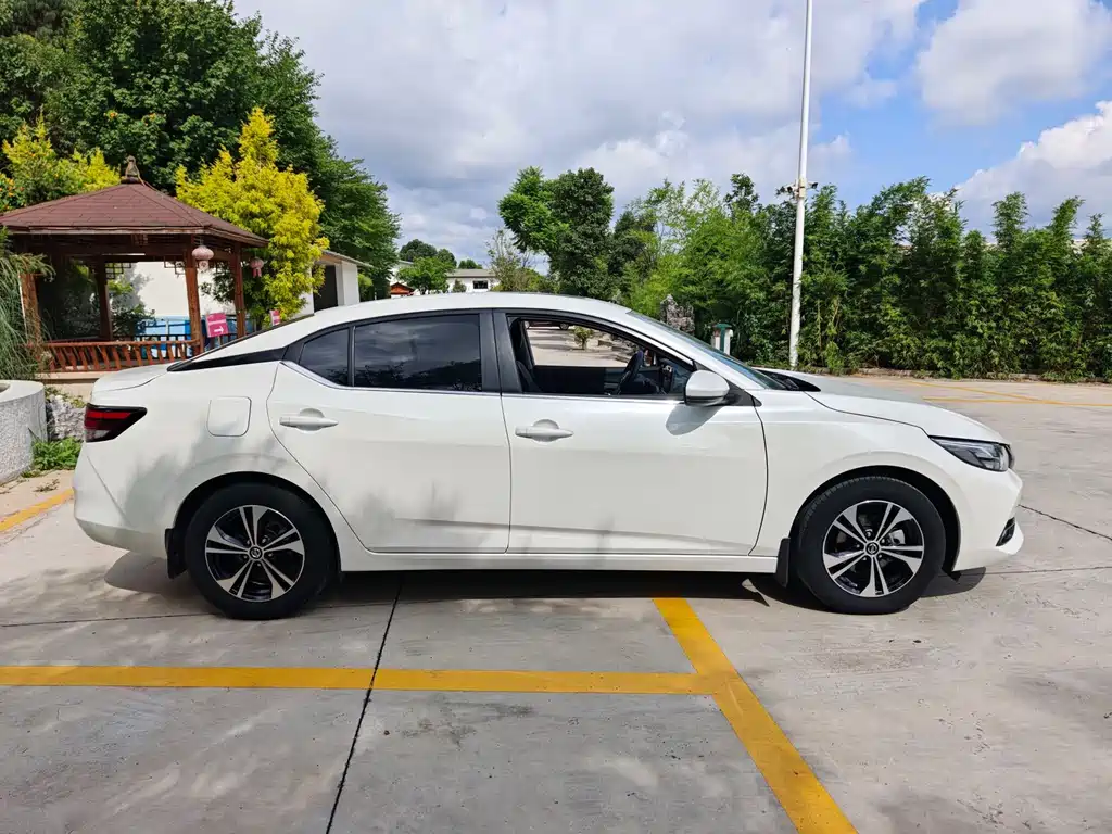 Nissan Sylphy — фото 4