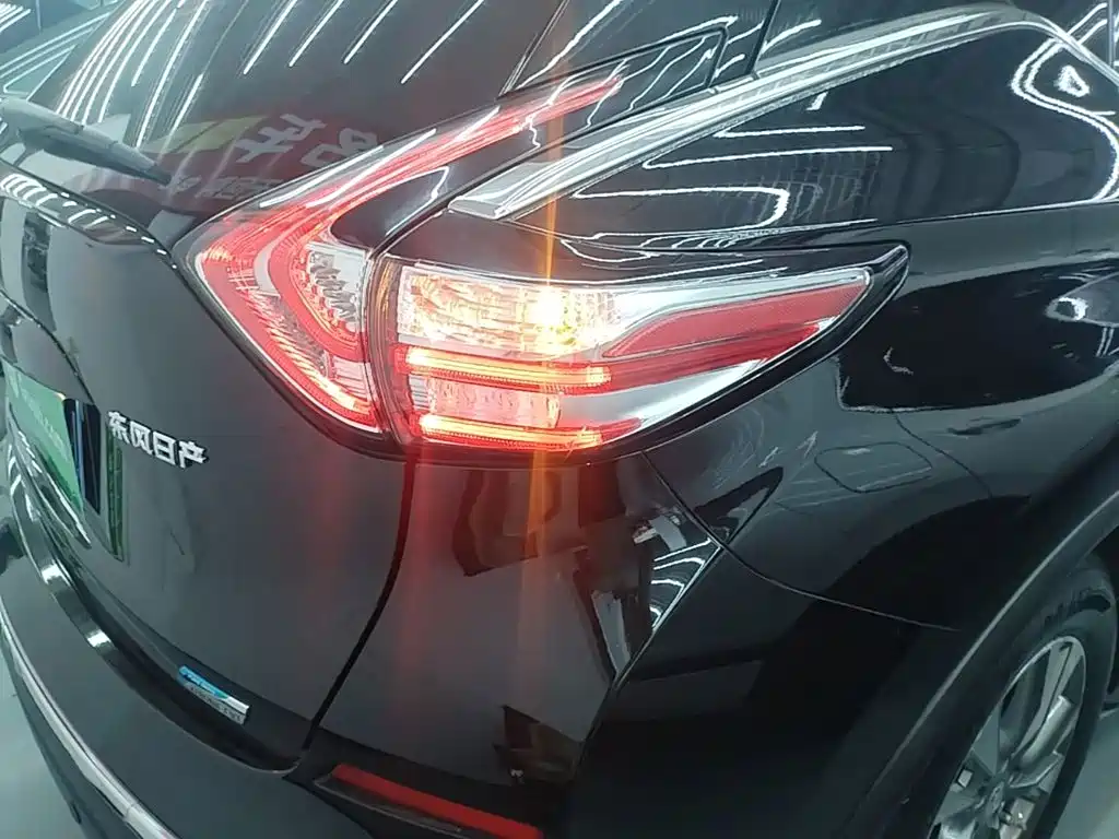 Nissan Murano — фото 8