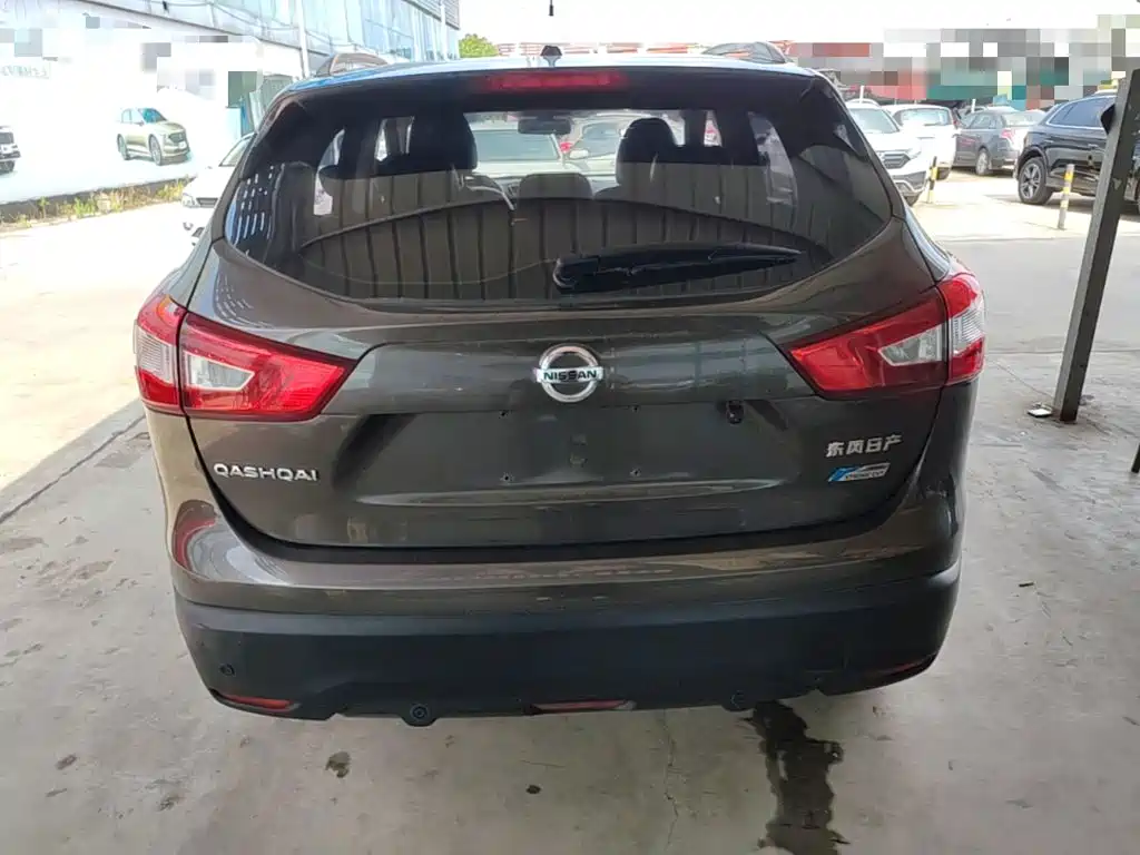 Nissan Qashqai — фото 4