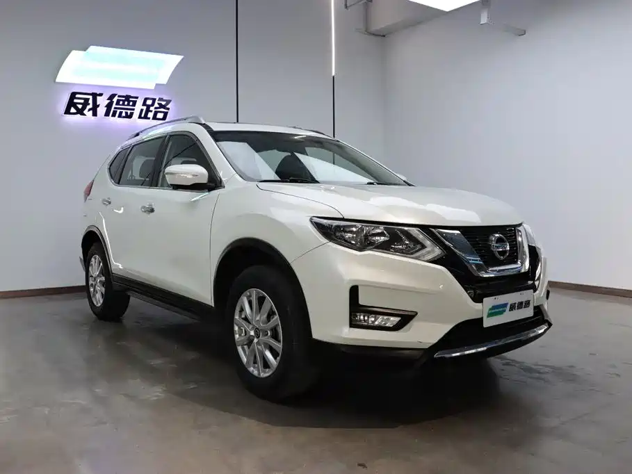 Nissan X-Trail — фото 3