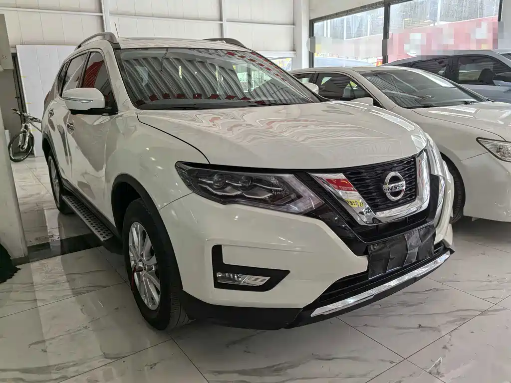 Nissan X-Trail — фото 3