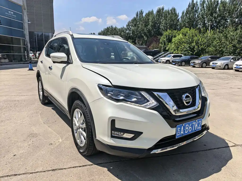 Nissan X-Trail — фото 3