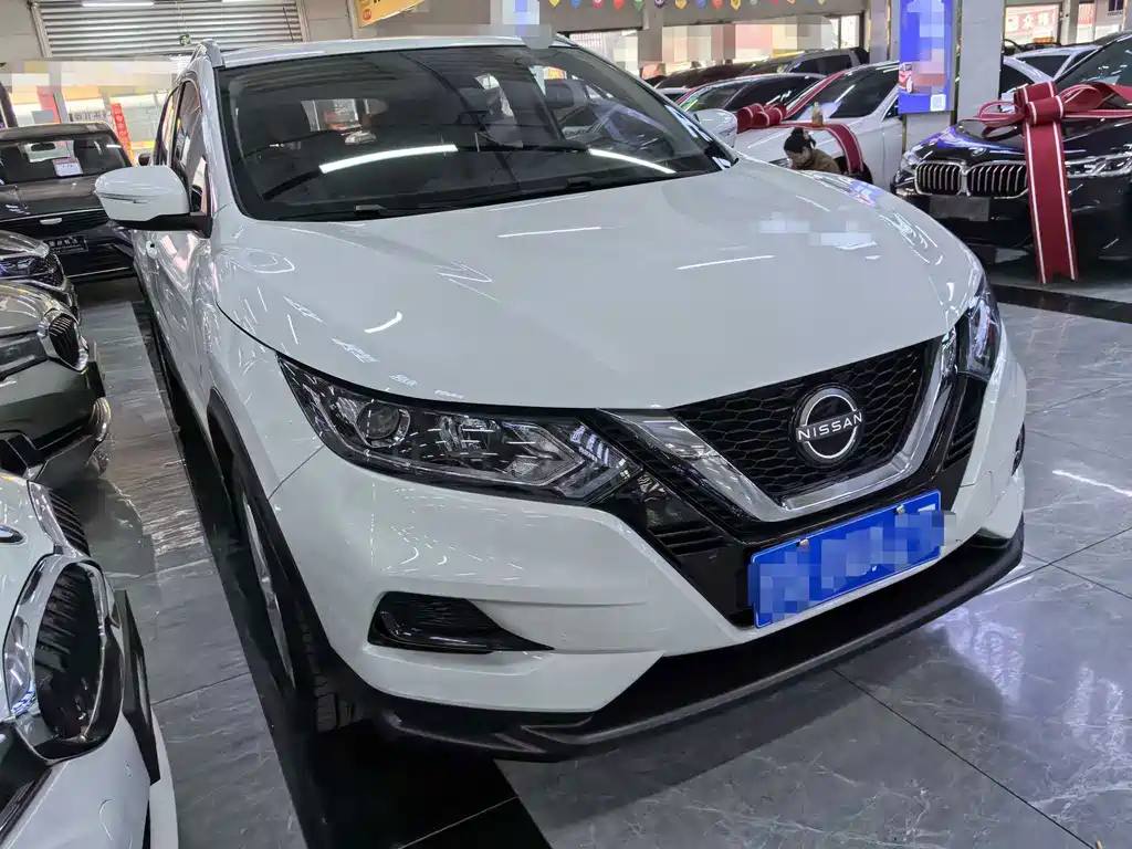 Nissan Qashqai — фото 3