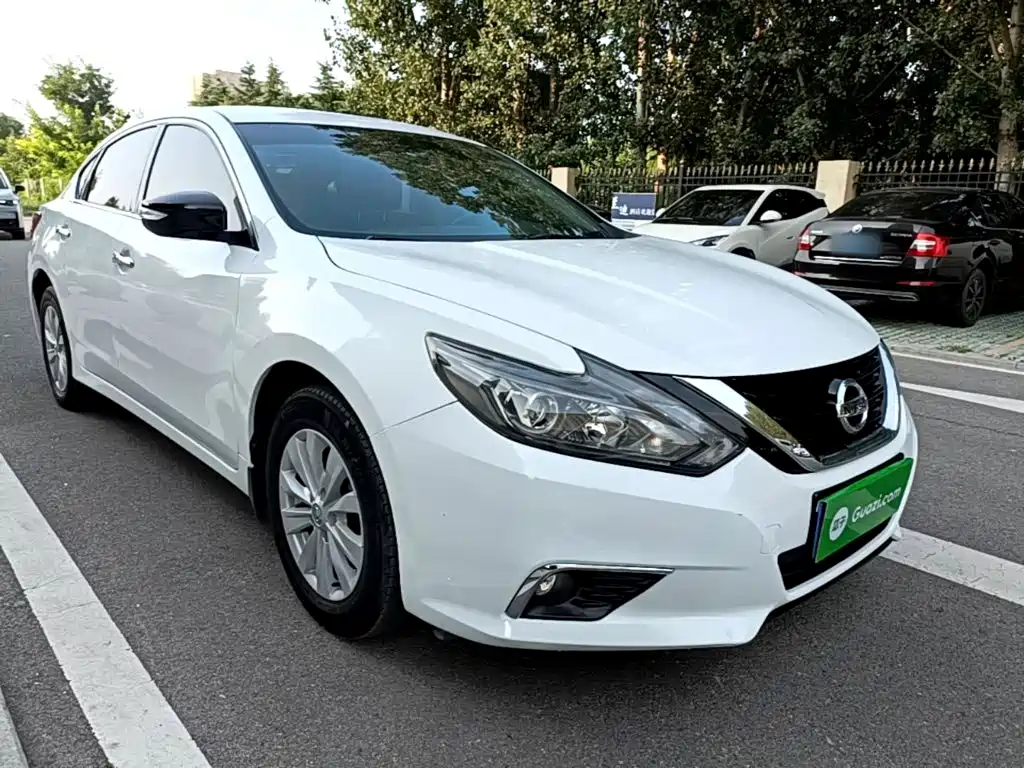 Nissan Teana — фото 4