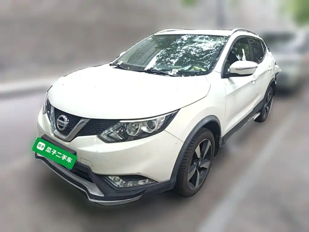 Nissan Qashqai — фото 2