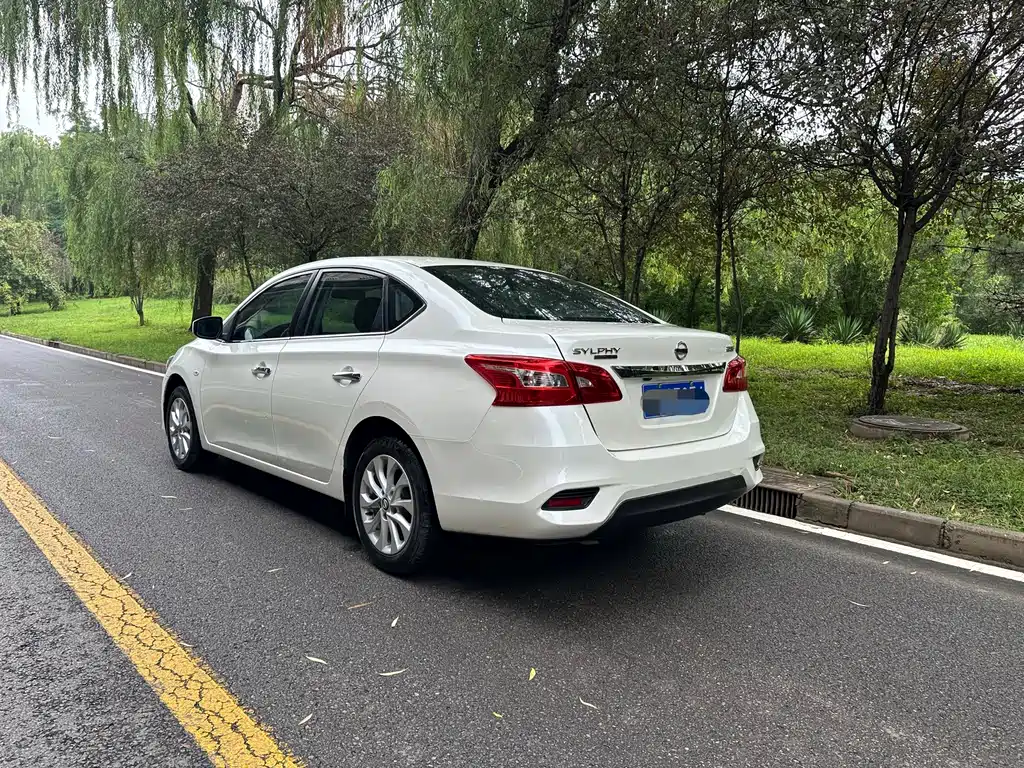 Nissan Sylphy — фото 4