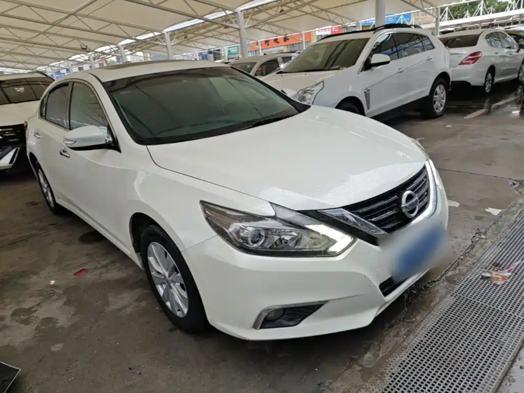 Nissan Teana — фото 4