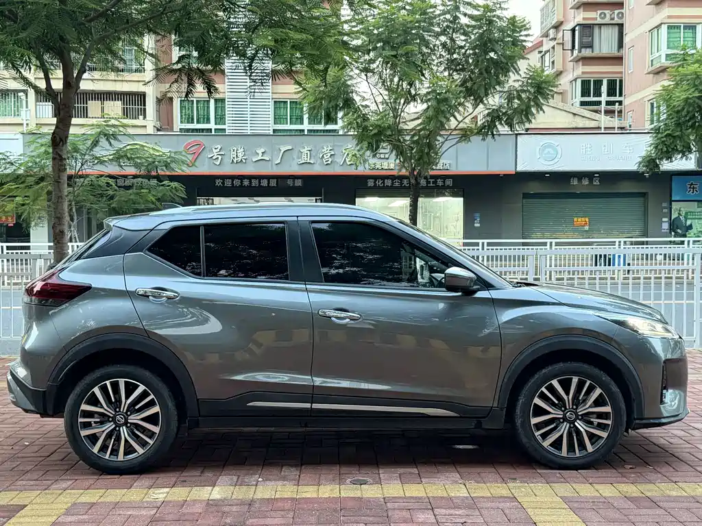 Nissan Kicks — фото 4