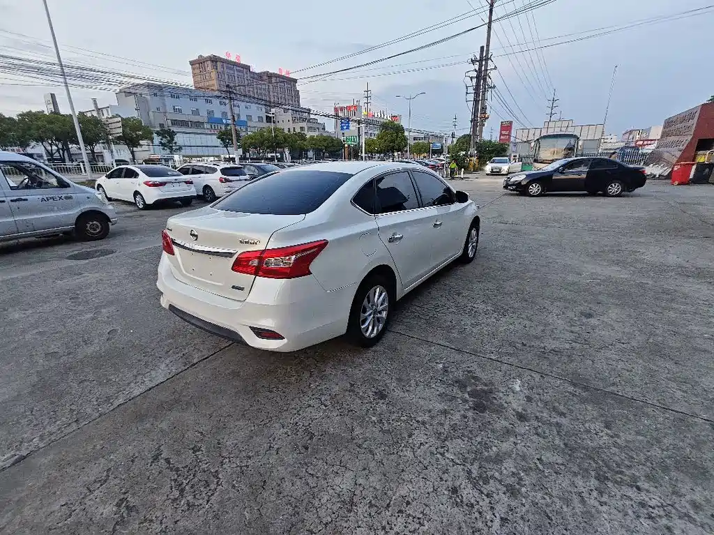 Nissan Sylphy — фото 4