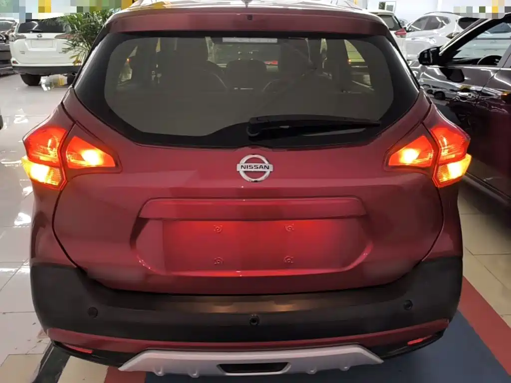 Nissan Kicks — фото 6