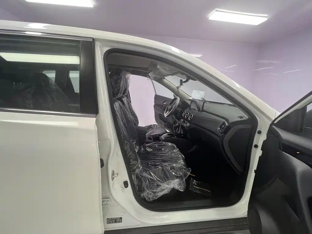Nissan X-Trail — фото 14