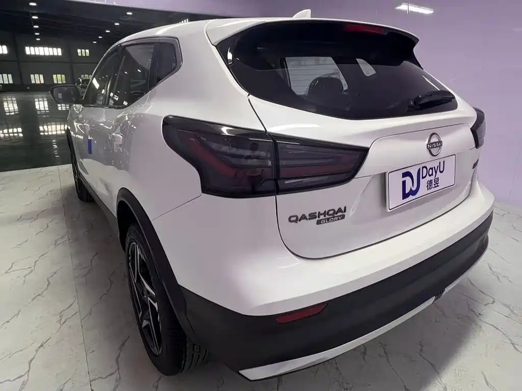 Nissan Qashqai — фото 6