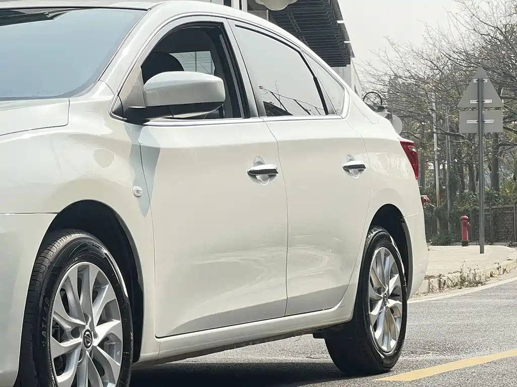 Nissan Sylphy — фото 10