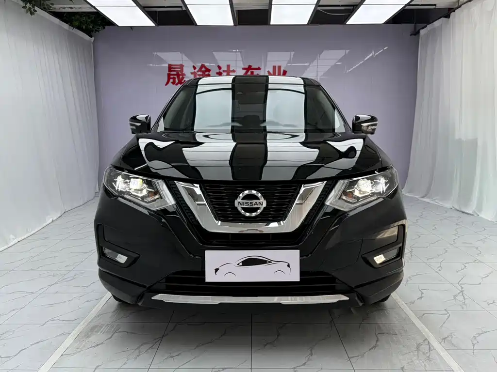 Nissan X-Trail — фото 2