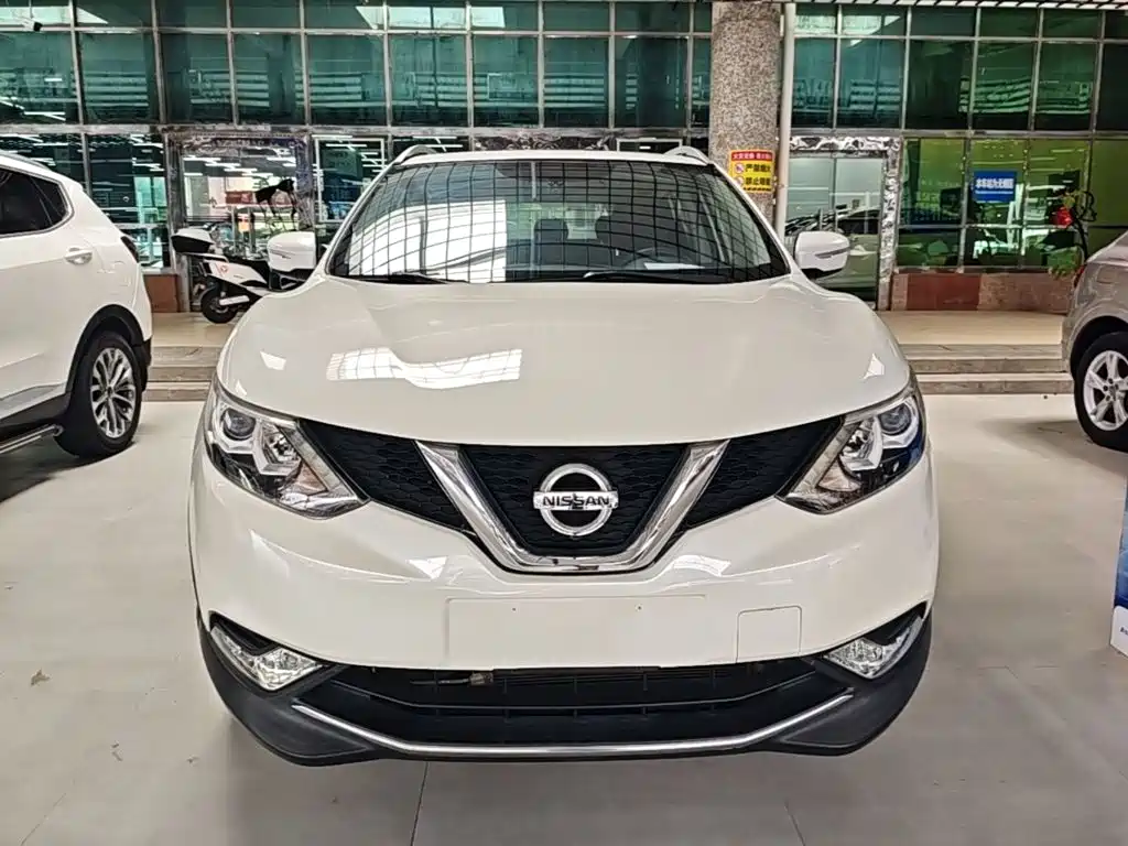 Nissan Qashqai — фото 3