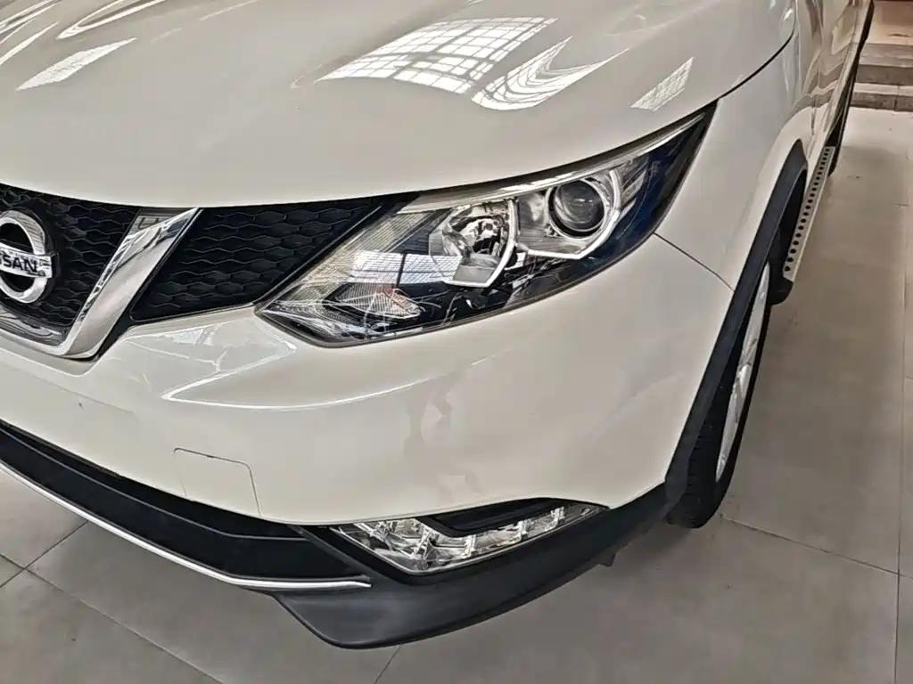 Nissan Qashqai — фото 24