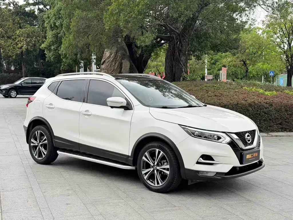 Nissan Qashqai — фото 3