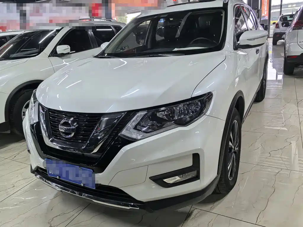 Nissan X-Trail — фото 2