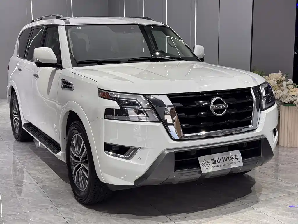 Nissan Patrol — фото 2