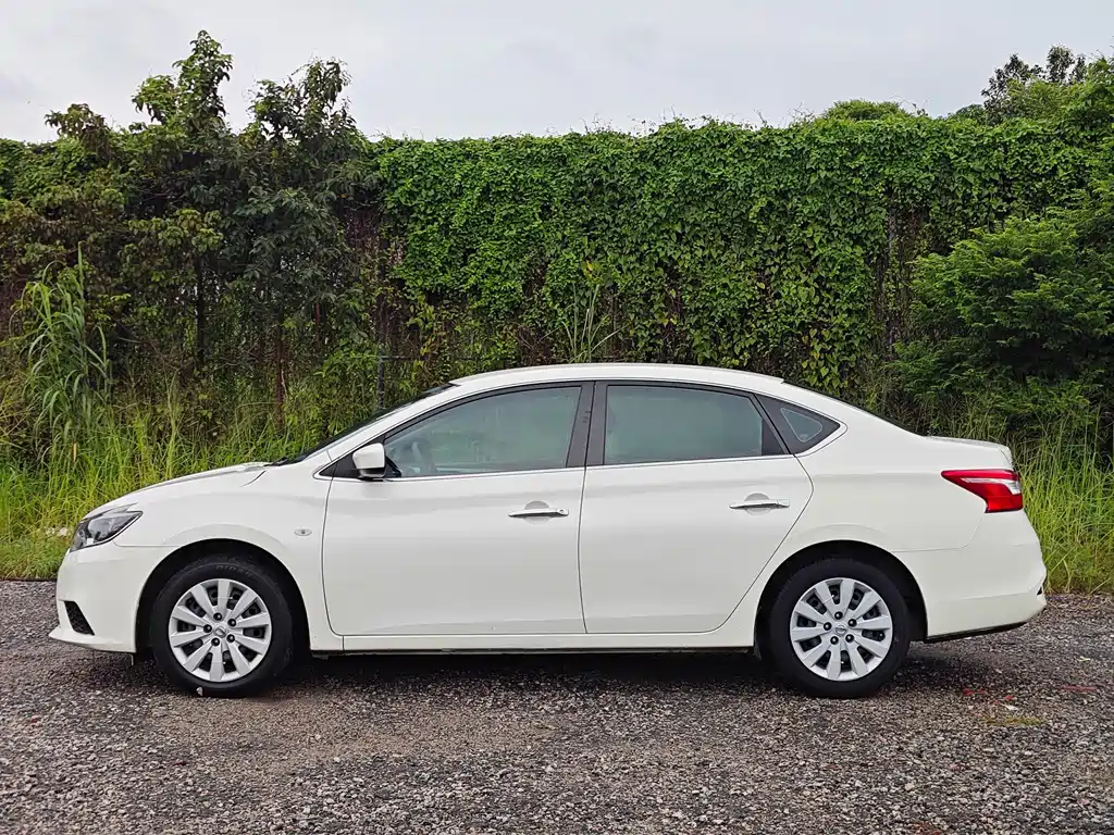Nissan Sylphy — фото 4