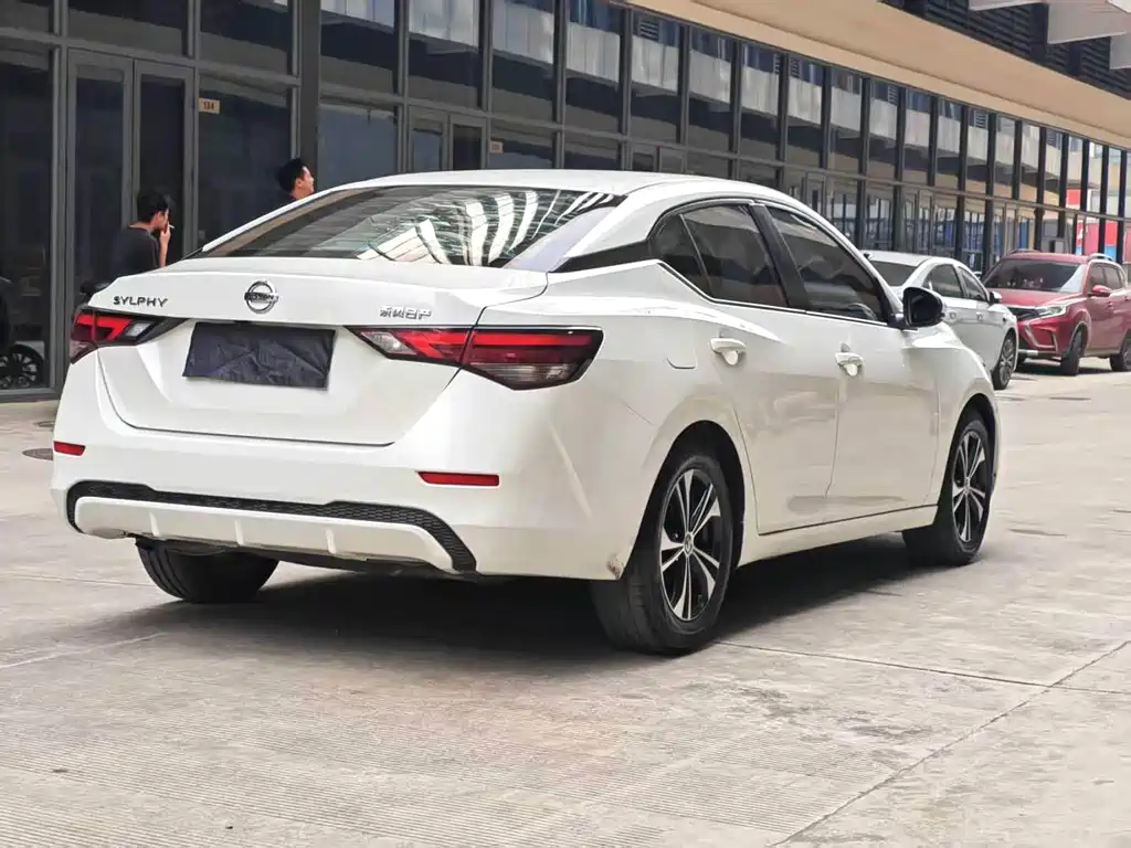 Nissan Sylphy — фото 8