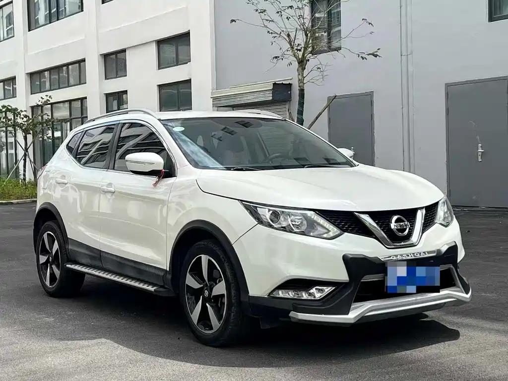 Nissan Qashqai — фото 3