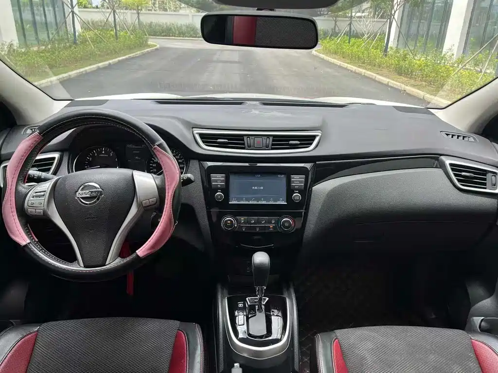 Nissan Qashqai — фото 4
