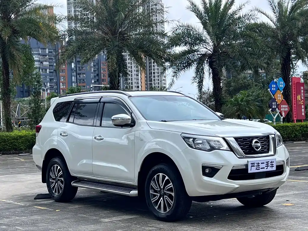 Nissan Terra — фото 3