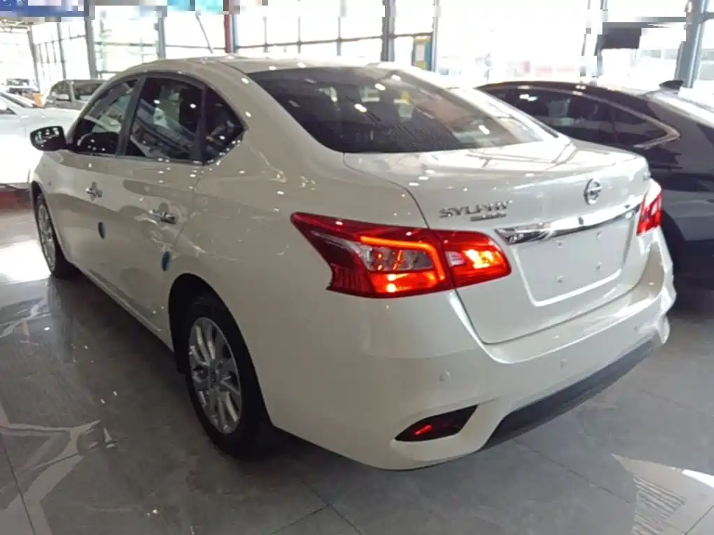 Nissan Sylphy — фото 5