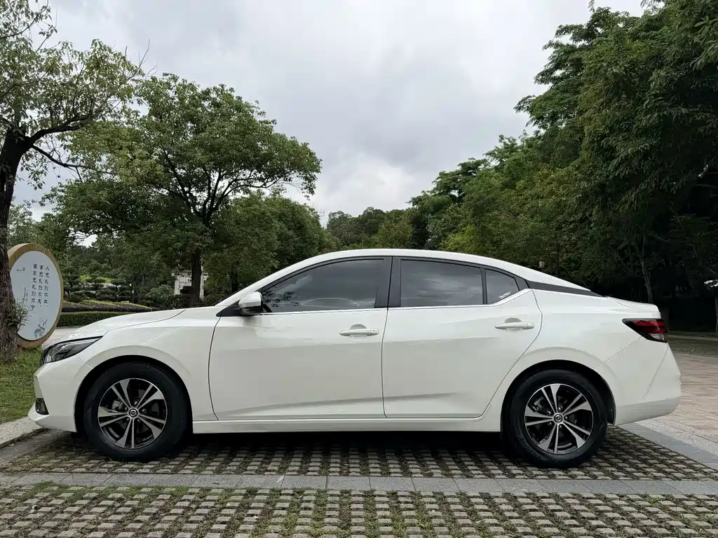 Nissan Sylphy — фото 4