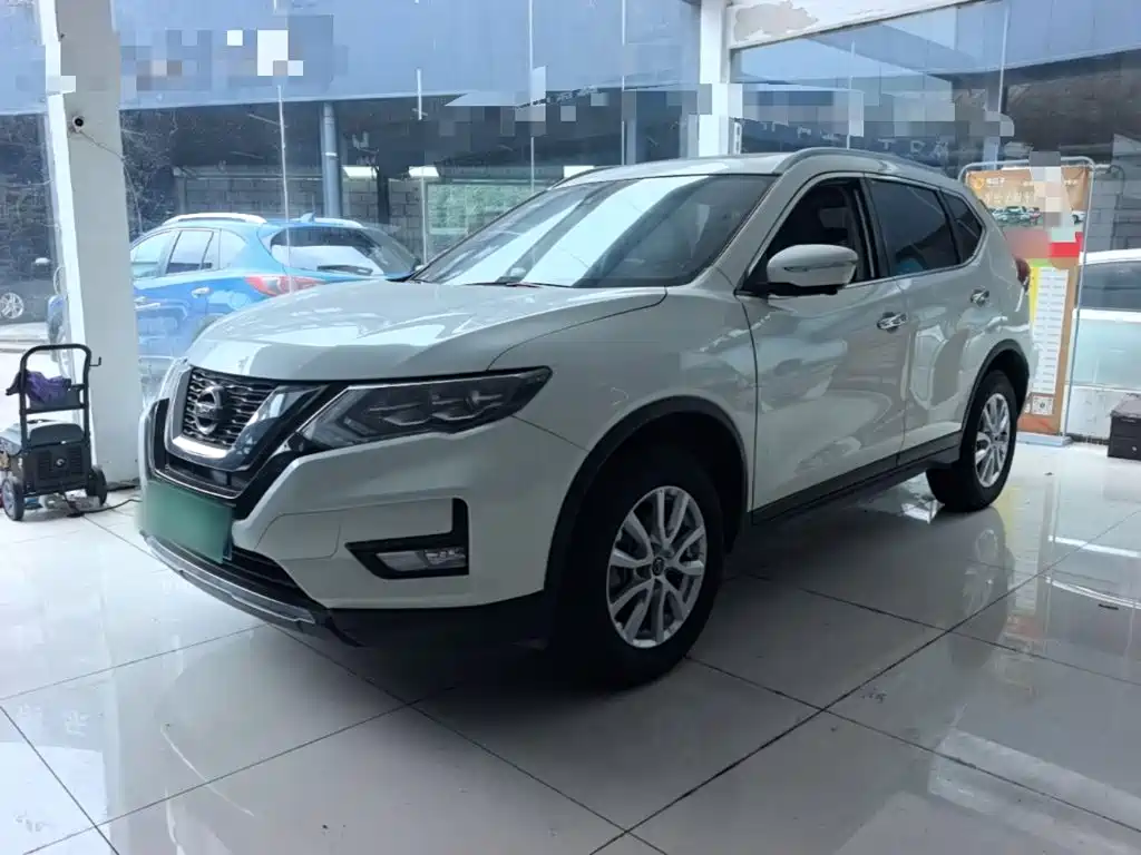 Nissan X-Trail — фото 2