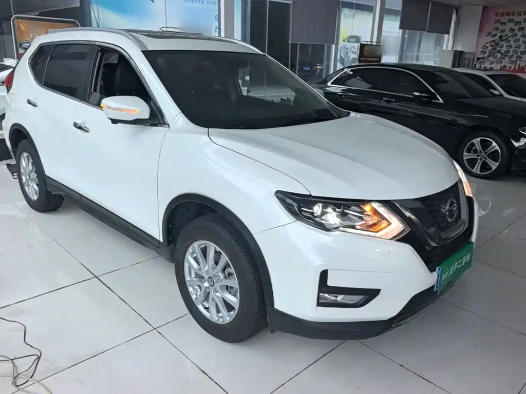 Nissan X-Trail — фото 4