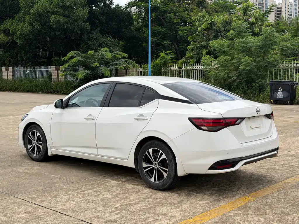 Nissan Sylphy — фото 9