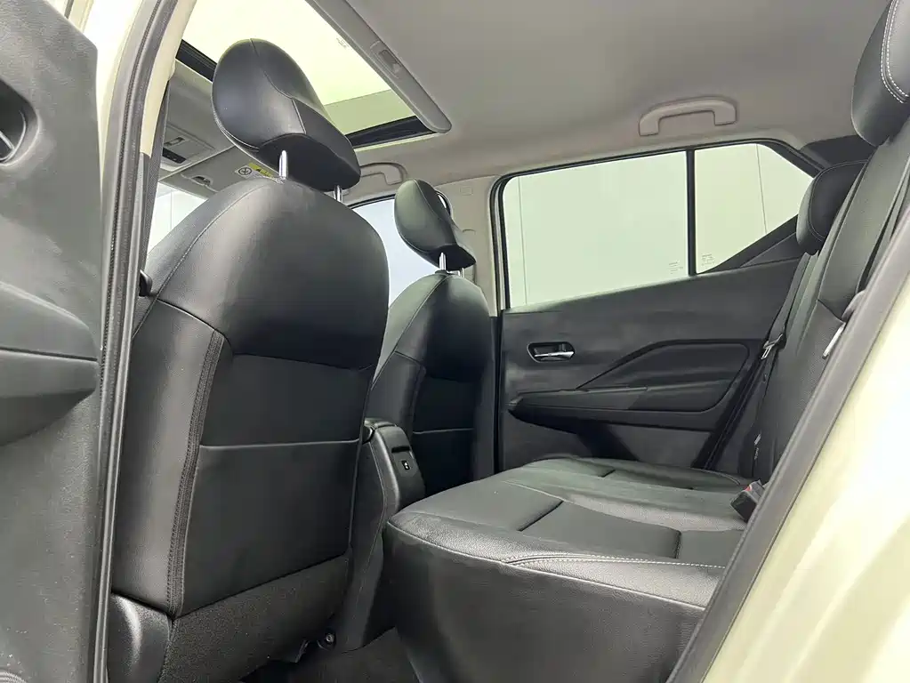 Nissan Kicks — фото 8